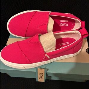 Tom’s Alpargata Fenix Slip on Girls Shoe